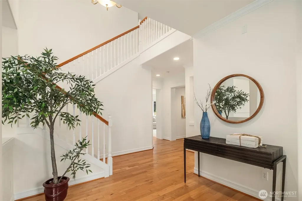 27542 SE 28th Court Sammamish WA 98075