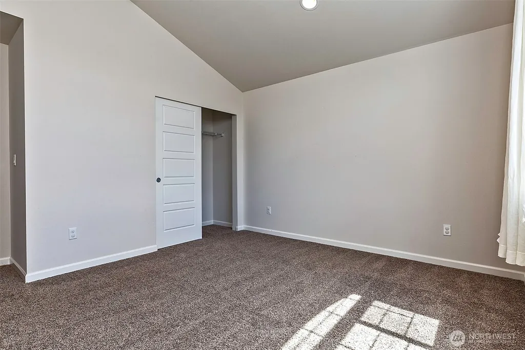 14398 99th Way SE Yelm WA 98597