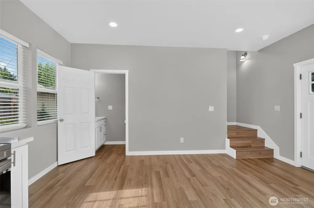 2317 Washington Street SE Olympia WA 98501
