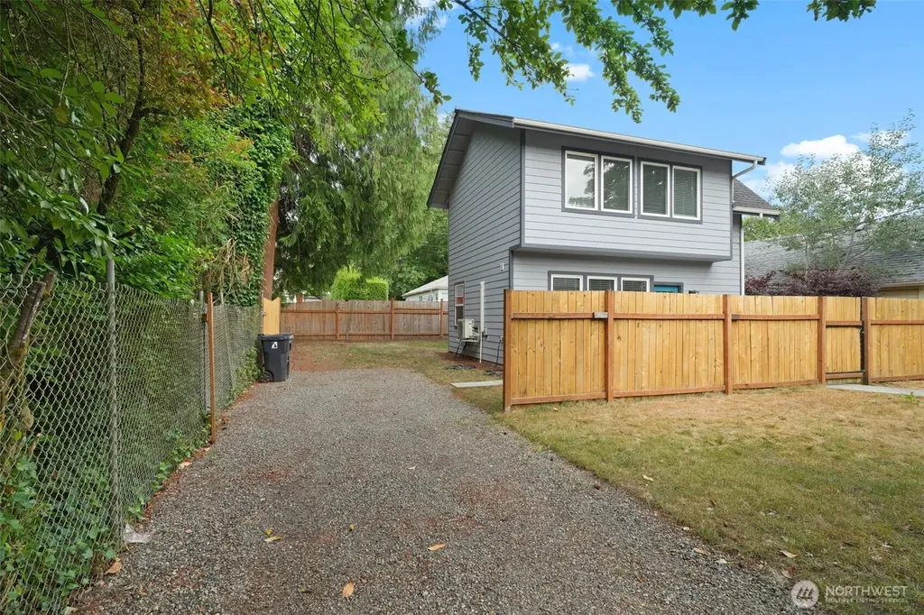 2317 Washington Street SE Olympia WA 98501