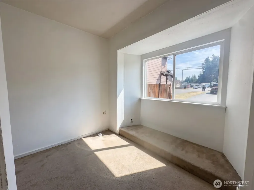 18026 31st Avenue NE Arlington WA 98223