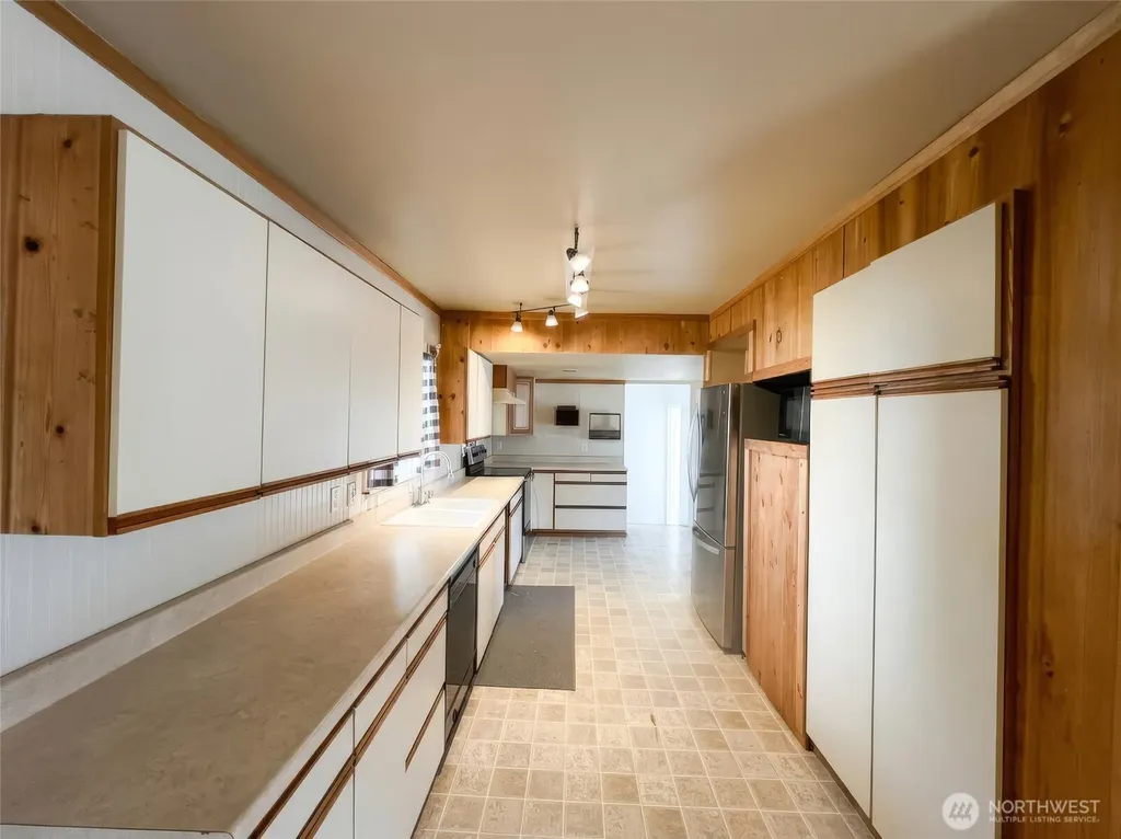 18026 31st Avenue NE Arlington WA 98223