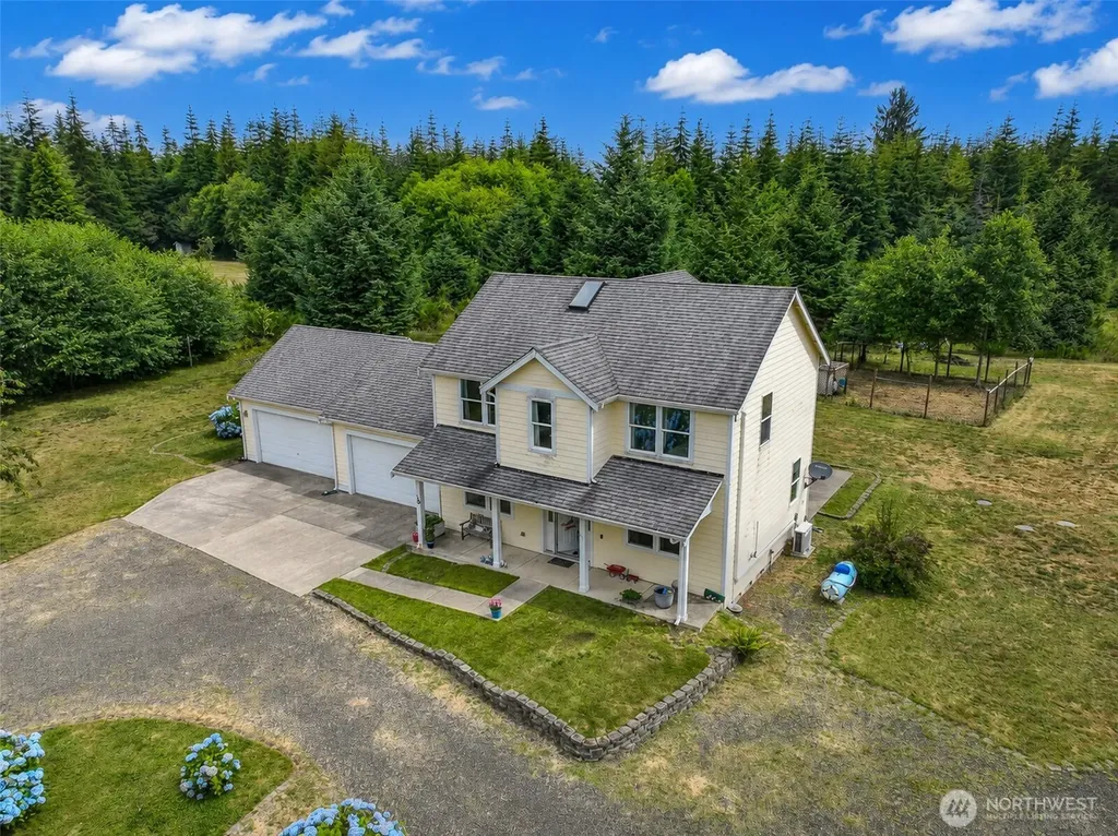 36 Daring Lane Aberdeen WA 98520