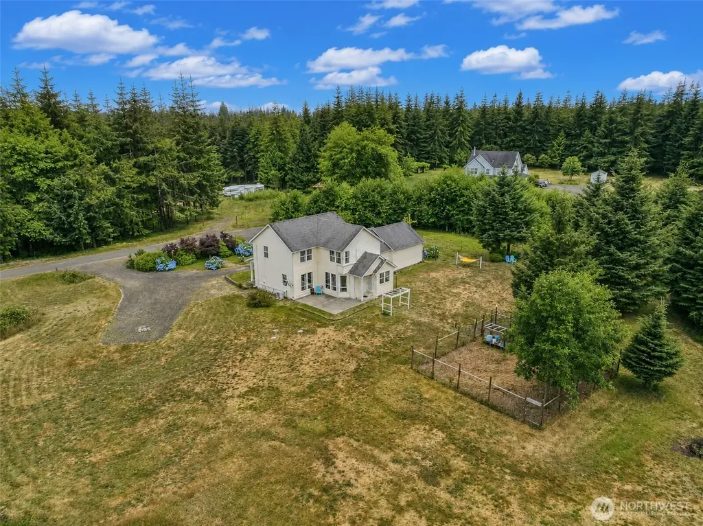36 Daring Lane Aberdeen WA 98520
