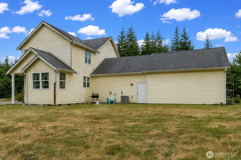 36 Daring Lane Aberdeen WA 98520