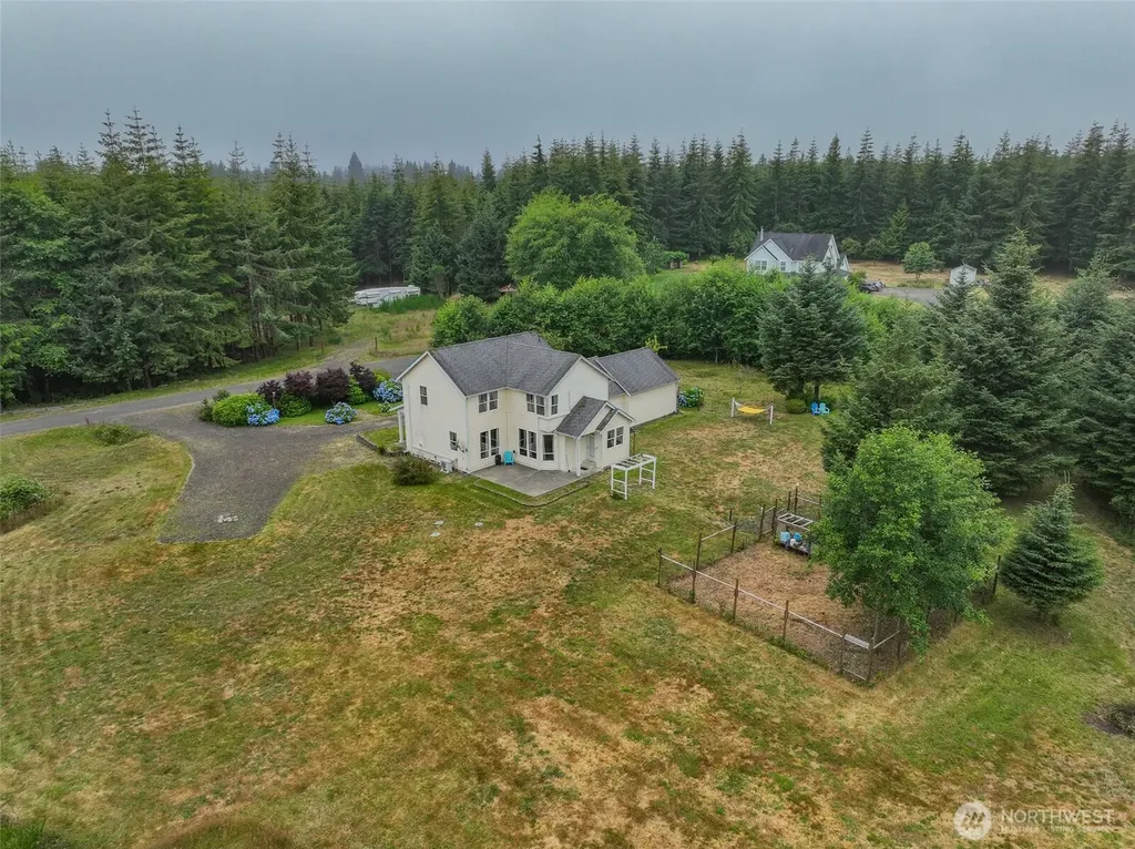 36 Daring Lane Aberdeen WA 98520