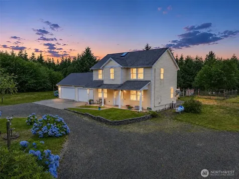 36 Daring Lane Aberdeen WA 98520