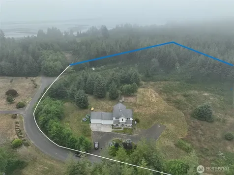 36 Daring Lane Aberdeen WA 98520
