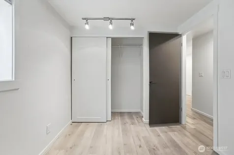 2626 E Madison Street Seattle WA 98112