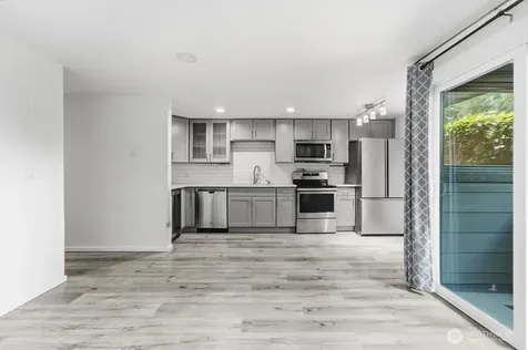 2626 E Madison Street Seattle WA 98112