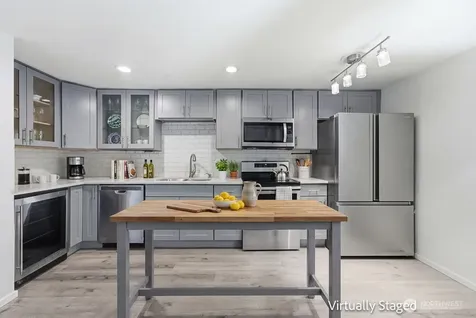 2626 E Madison Street Seattle WA 98112