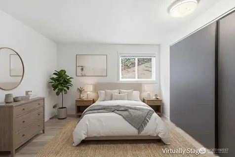 2626 E Madison Street Seattle WA 98112