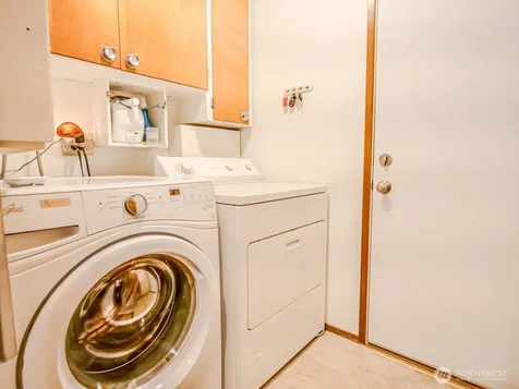 1608 Puget Drive Everett WA 98203