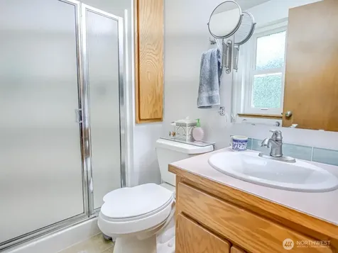 1608 Puget Drive Everett WA 98203