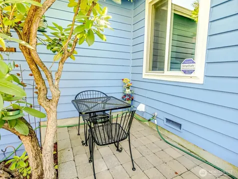 1608 Puget Drive Everett WA 98203