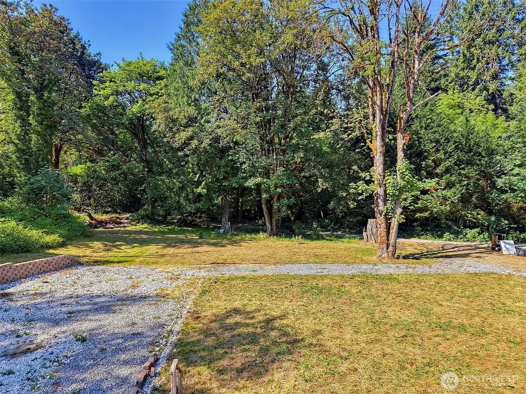 2 196th Avenue SE Renton WA 98058