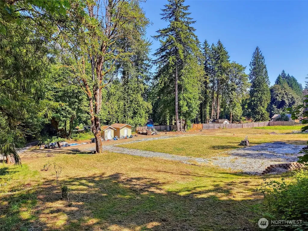 2 196th Avenue SE Renton WA 98058