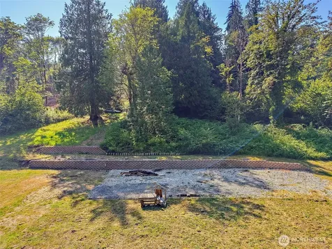 2 196th Avenue SE Renton WA 98058