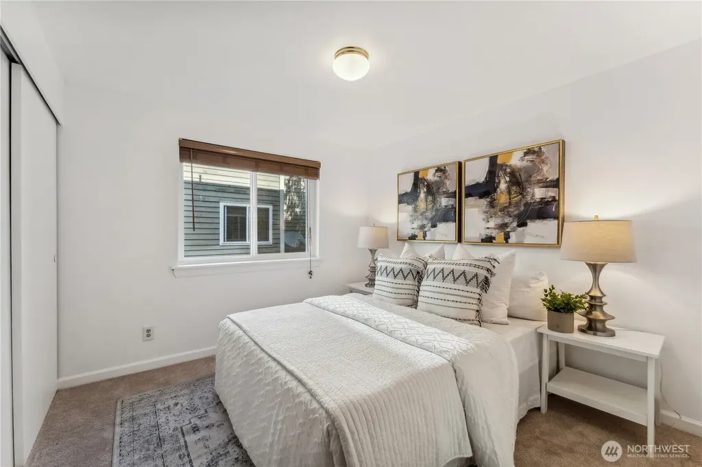 734 N 94th Street Seattle WA 98103