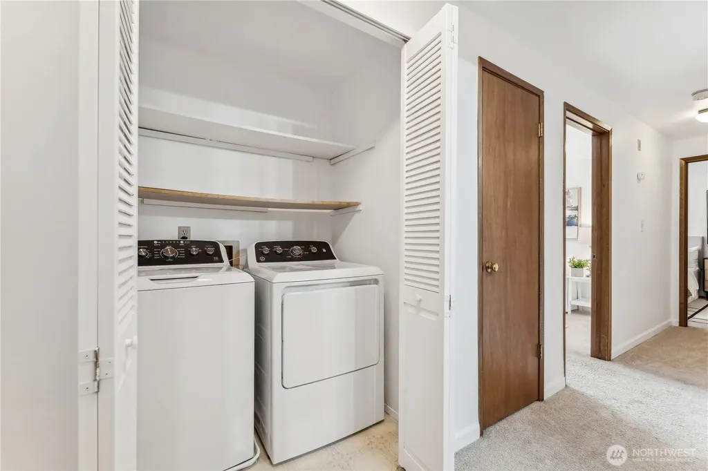 734 N 94th Street Seattle WA 98103