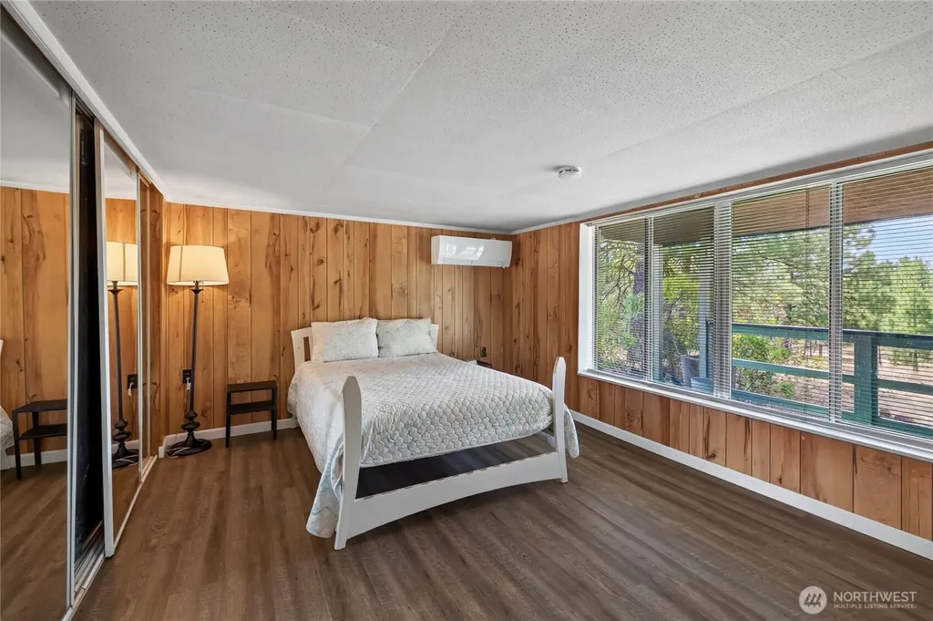 107 Pioneer Lane East Wenatchee WA 98802
