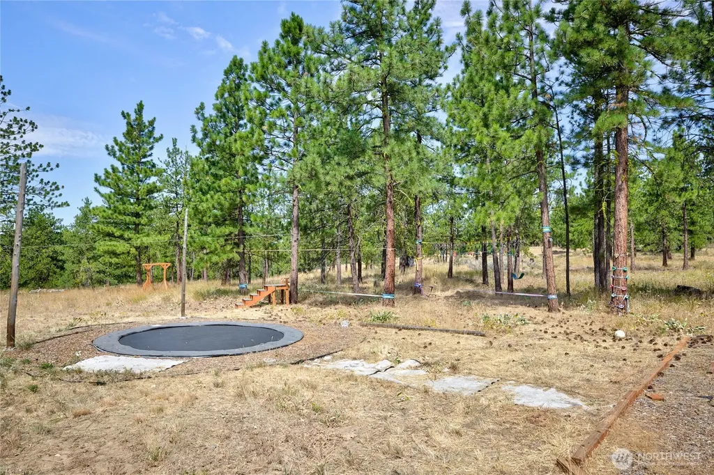107 Pioneer Lane East Wenatchee WA 98802