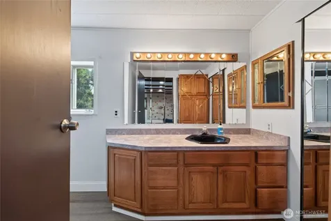 107 Pioneer Lane East Wenatchee WA 98802