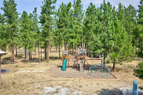 107 Pioneer Lane East Wenatchee WA 98802