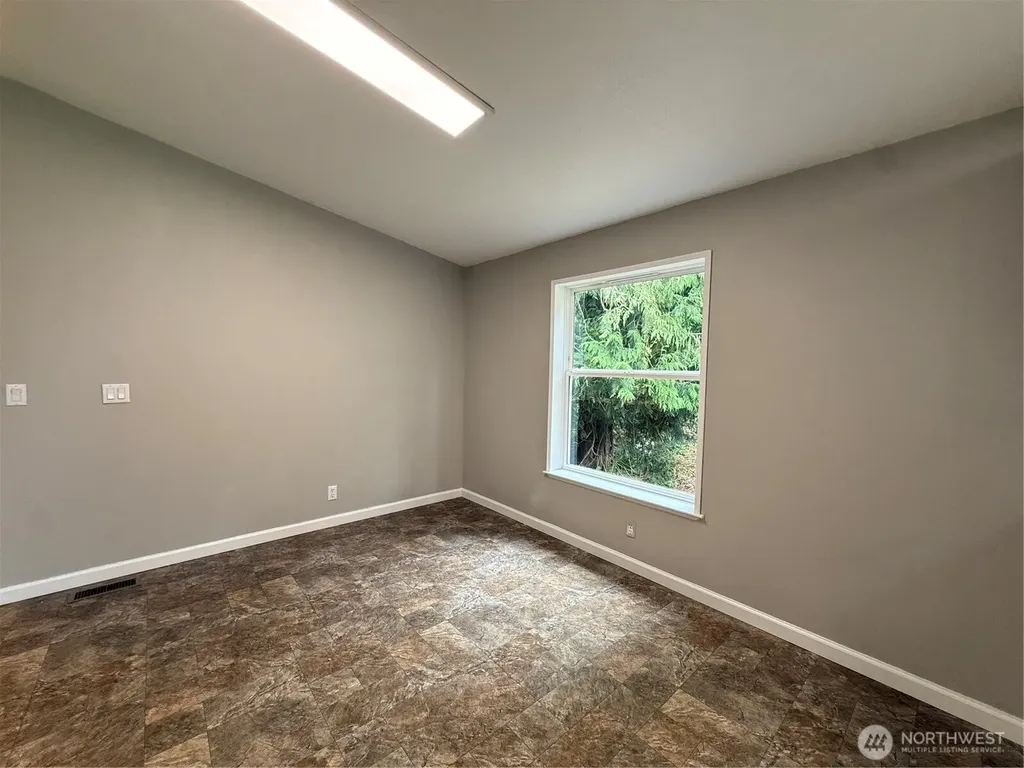 7616 Vernon Road SE Lake Stevens WA 98258