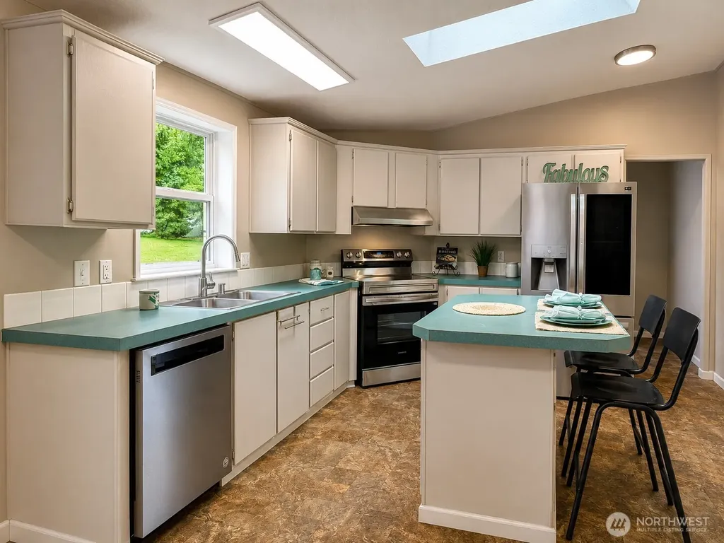 7616 Vernon Road SE Lake Stevens WA 98258