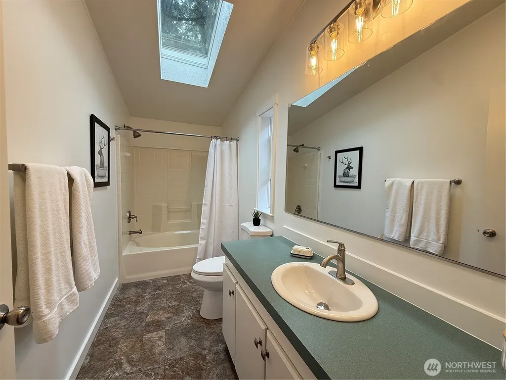 7616 Vernon Road SE Lake Stevens WA 98258