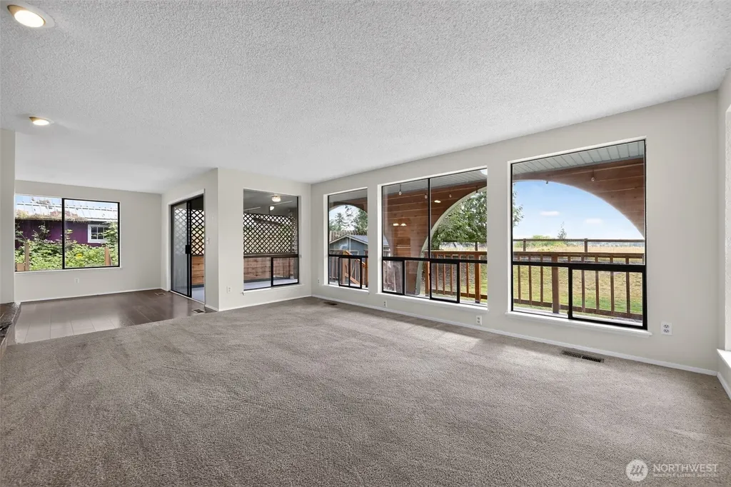 43729 284th Avenue SE Enumclaw WA 98022