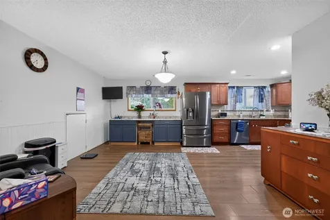 43729 284th Avenue SE Enumclaw WA 98022