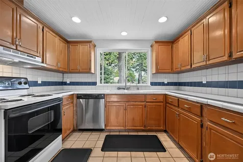 43729 284th Avenue SE Enumclaw WA 98022
