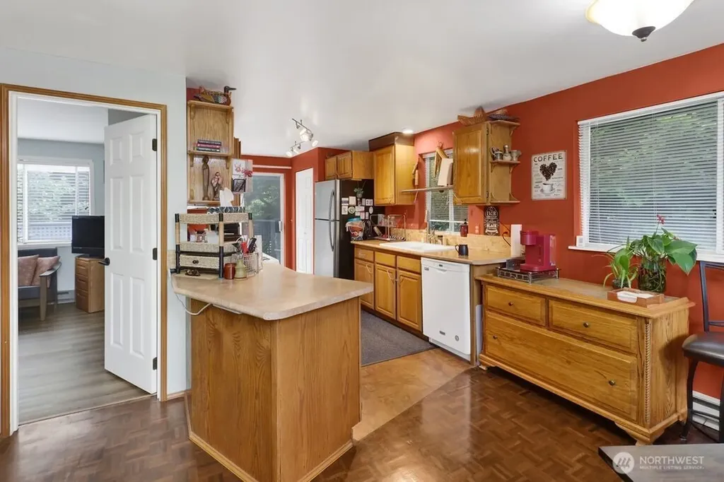 8113 Kitamat Way Blaine WA 98230