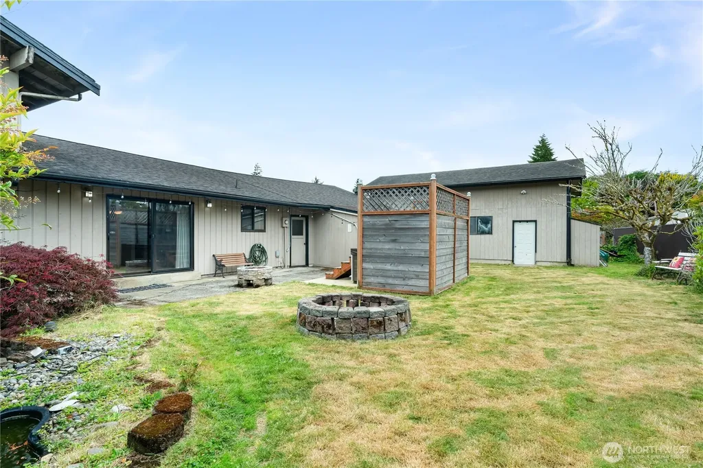 2 Tweed Place Cosmopolis WA 98537