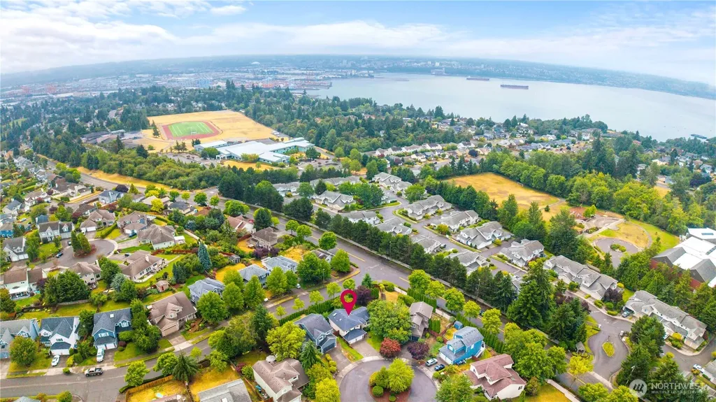 3306 48th Street NE Tacoma WA 98422