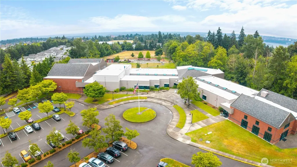 3306 48th Street NE Tacoma WA 98422
