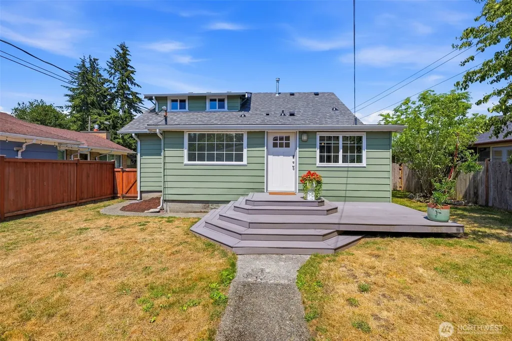 4806 6th Avenue Tacoma WA 98406
