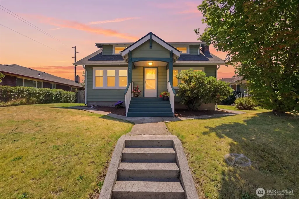 4806 6th Avenue Tacoma WA 98406