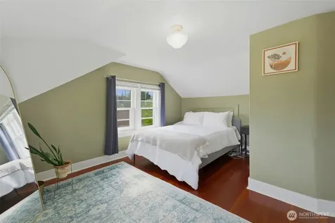 4806 6th Avenue Tacoma WA 98406