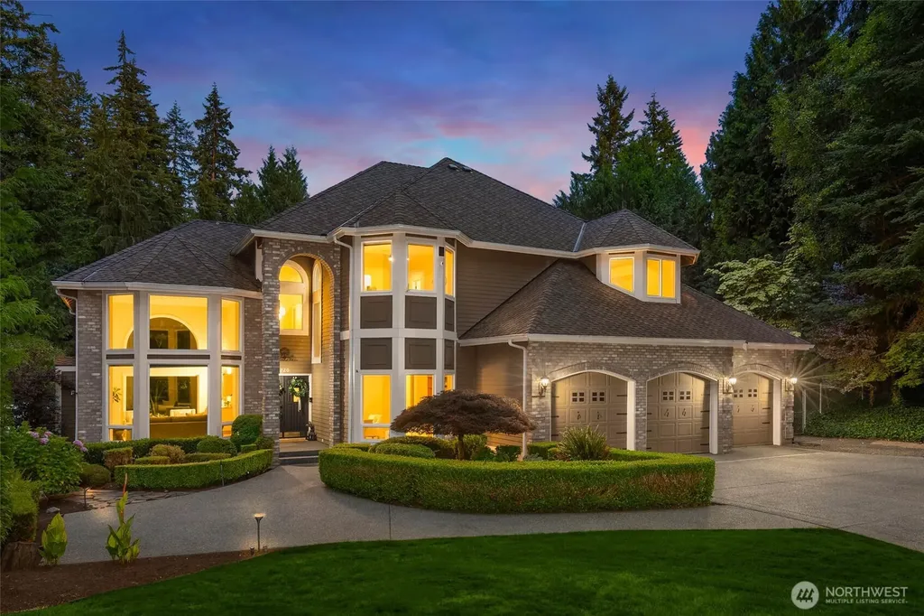 8220 228th Street SE Woodinville WA 98072