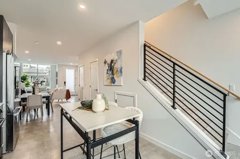 6608 Carleton Avenue S Seattle WA 98108