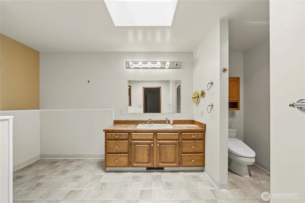 5201 SW 318th Court Federal Way WA 98023