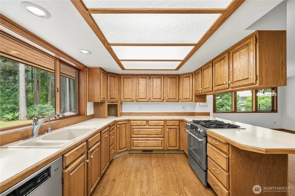 5201 SW 318th Court Federal Way WA 98023