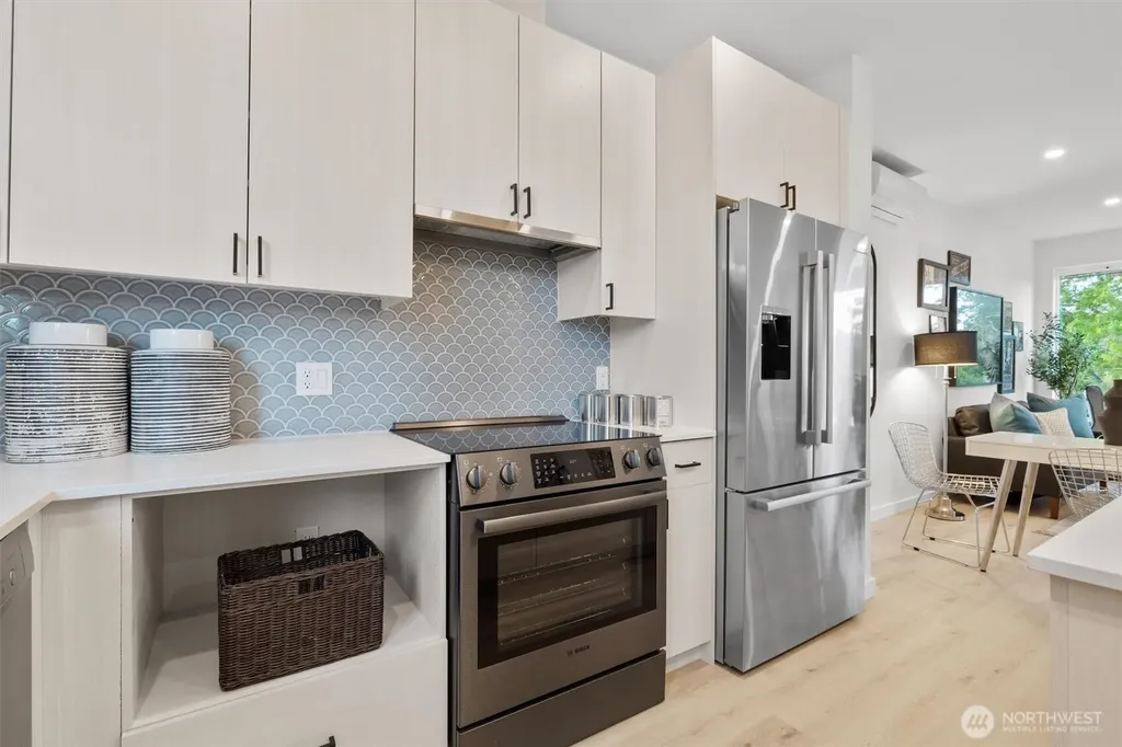 6602 Carleton Avenue S Seattle WA 98108