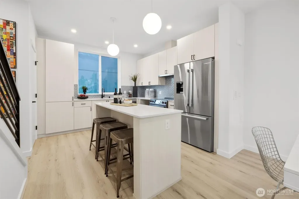 6602 Carleton Avenue S Seattle WA 98108