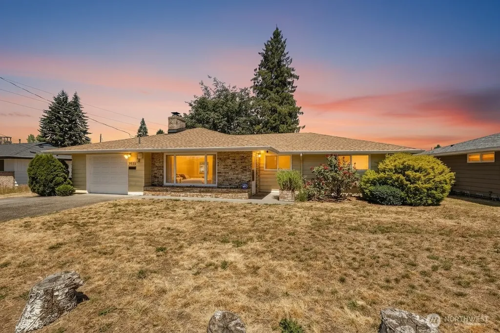 1225 21st Street SE Auburn WA 98002