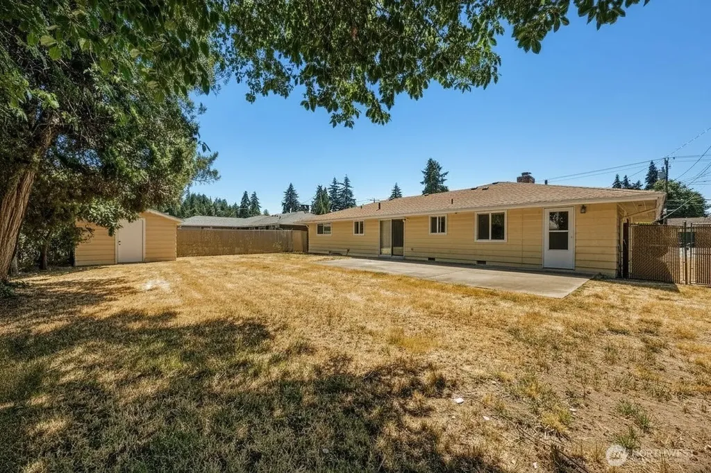 1225 21st Street SE Auburn WA 98002