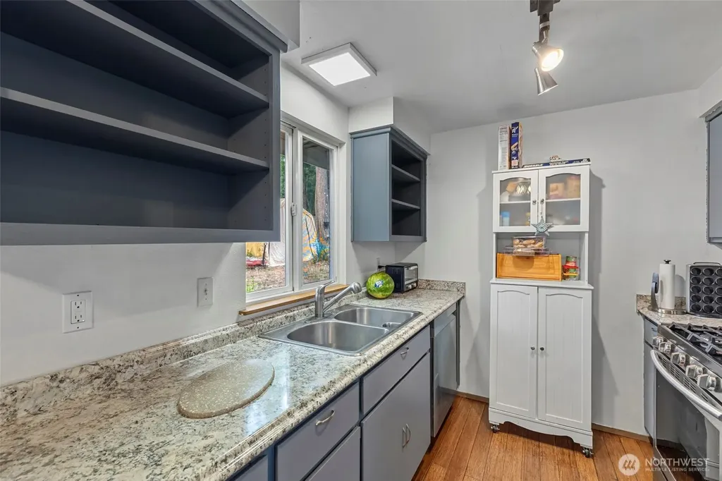 1251 Russell Drive Coupeville WA 98239